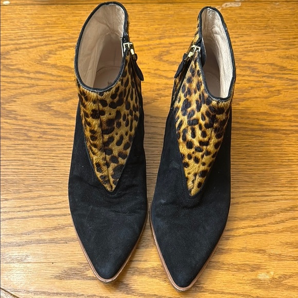 Leopard Print Black Ankle Boots - Picture 1 of 5